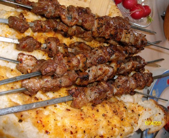 mangalda kuzu şiş terbiyesi